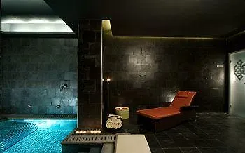 Shangri-La Hotel Apartments Qaryat Al Beri Abu Dhabi