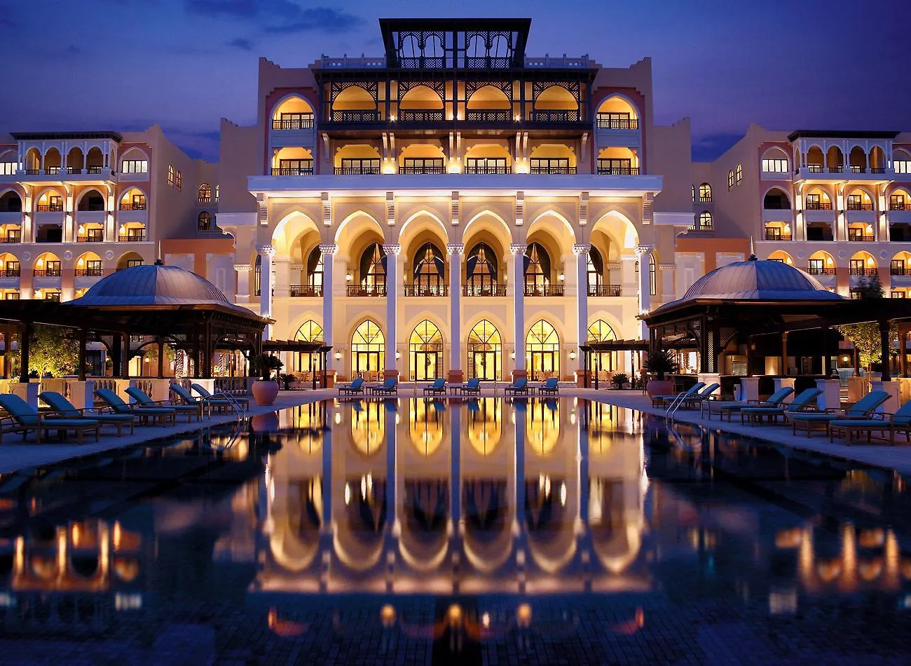 Aparthotel Shangri-La Hotel Apartments Qaryat Al Beri Abu Dhabi