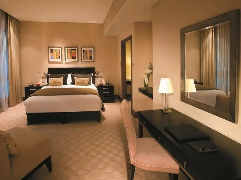Shangri-La Hotel Apartments Qaryat Al Beri Abu Dhabi