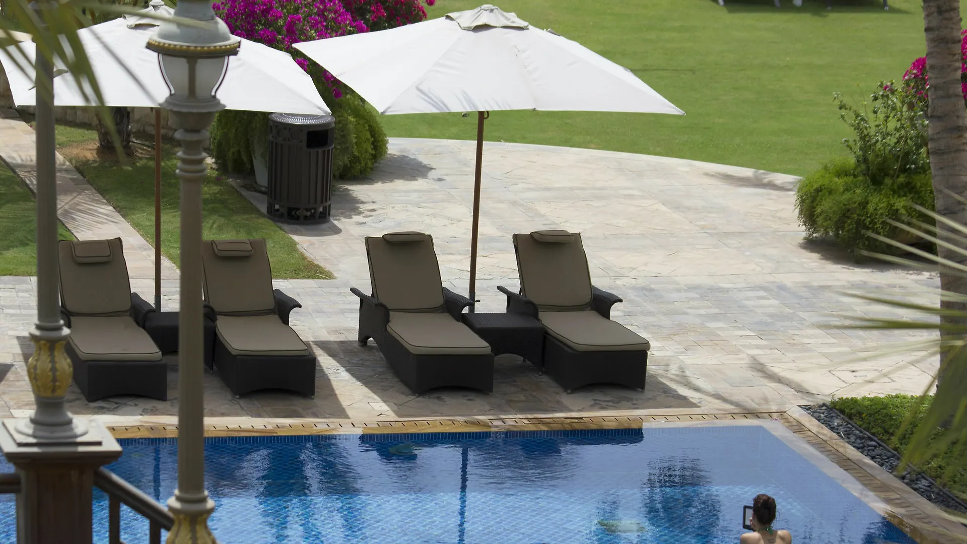 Shangri-La Hotel Apartments Qaryat Al Beri Abu Dhabi