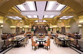 Shangri-La Hotel Apartments Qaryat Al Beri Abu Dhabi