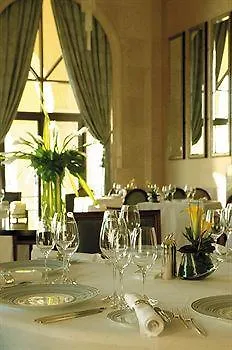 Shangri-La Hotel Apartments Qaryat Al Beri Abu Dhabi