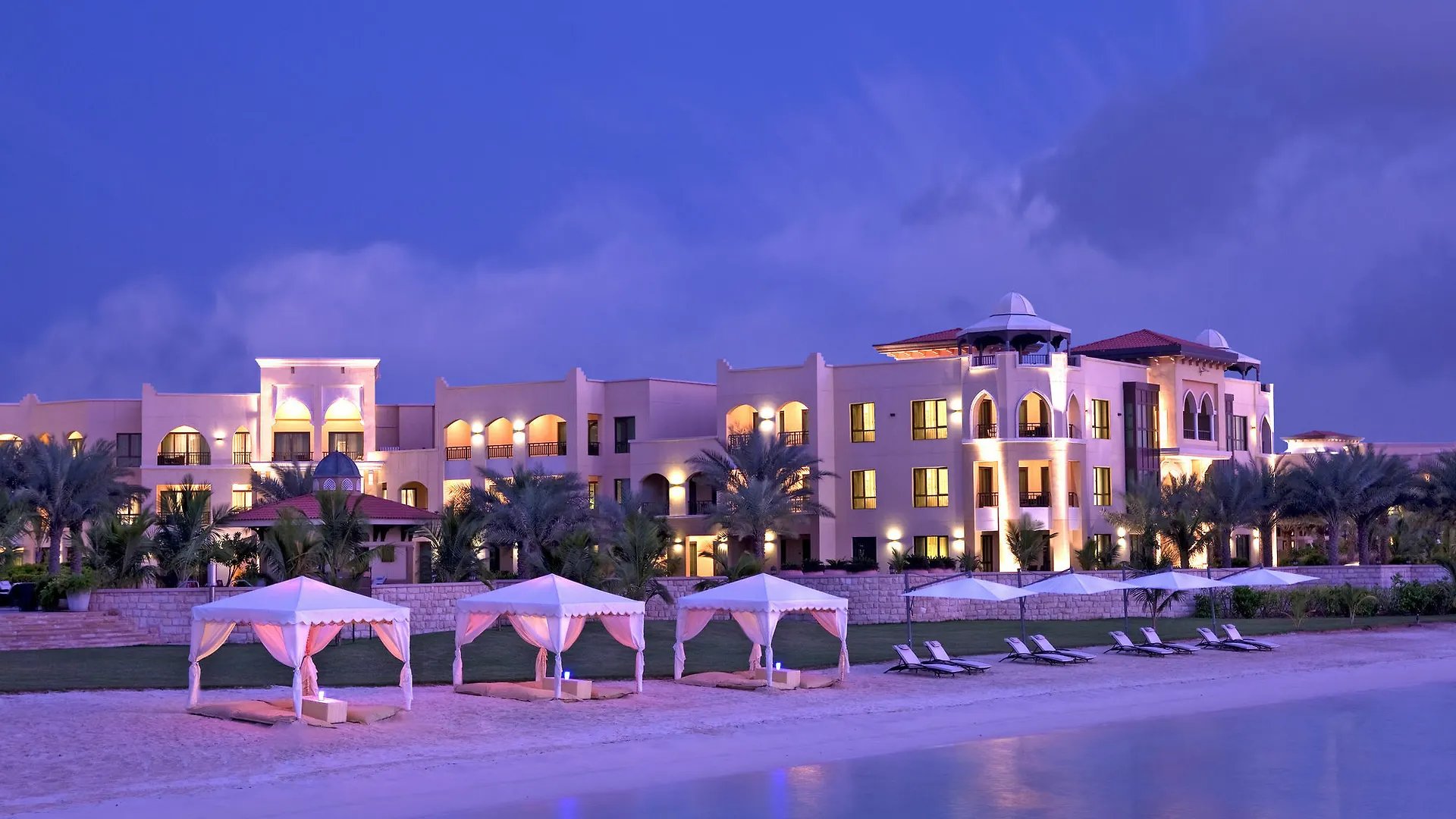 Shangri-La Hotel Apartments Qaryat Al Beri Abu Dhabi